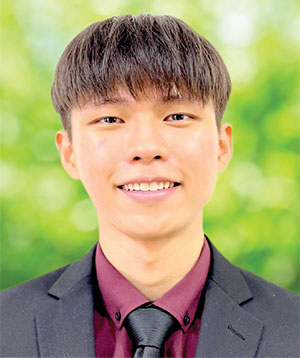 KEN UCHIYAMA